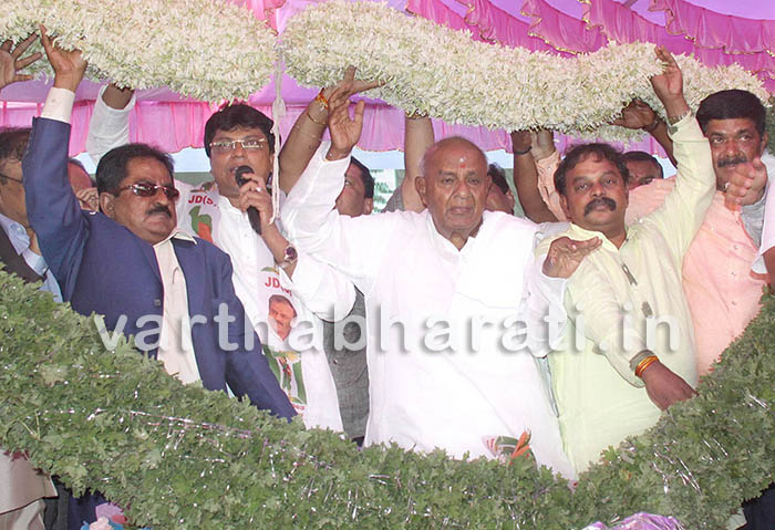 ಕಾಂಗ್ರೆಸ್ ನಾಯಕ ಅಲ್ತಾಫ್‌ಖಾನ್ ಜೆಡಿಎಸ್ ಸೇರ್ಪಡೆ